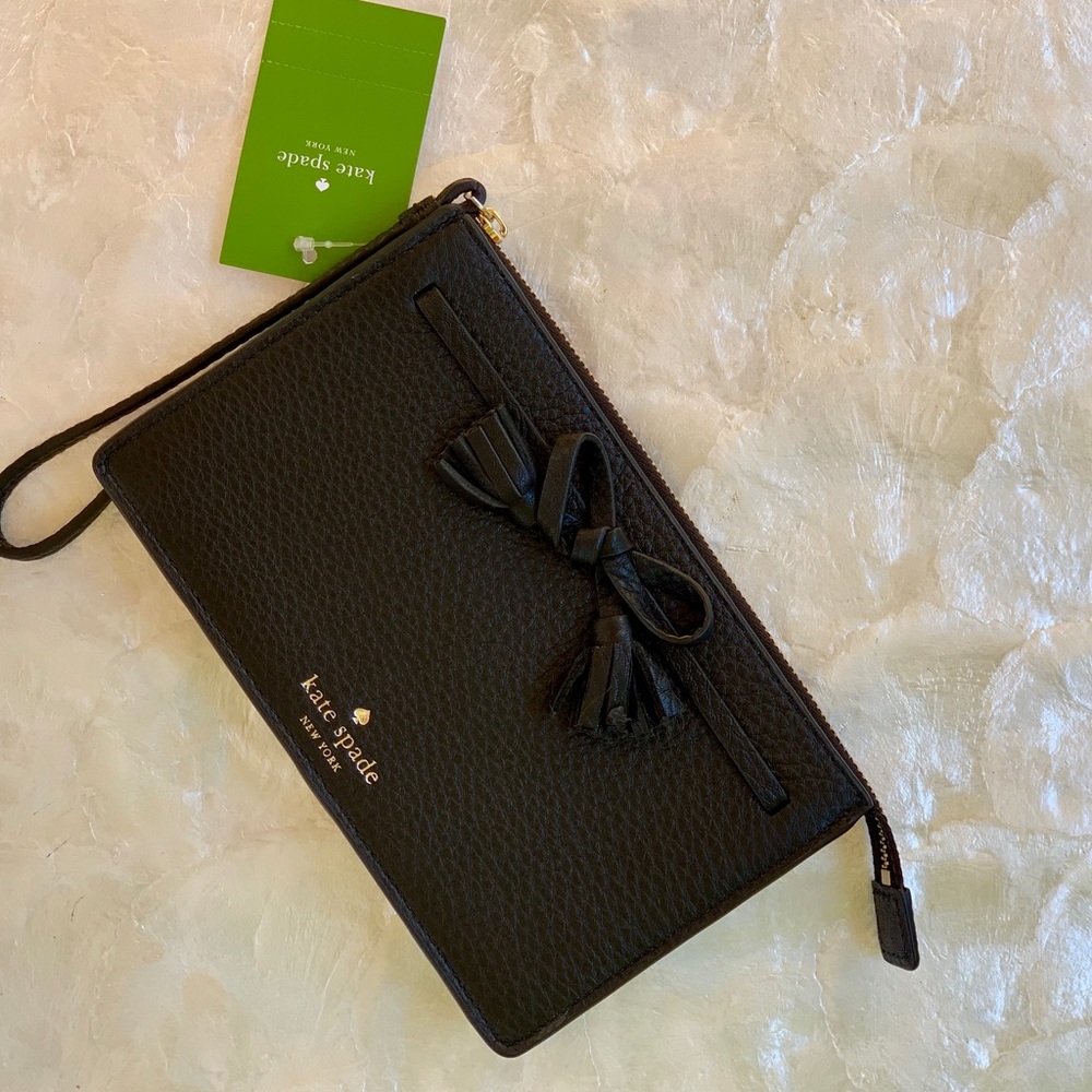 NWT❗️ Kate Spade Wristlet - Picture 2 of 4
